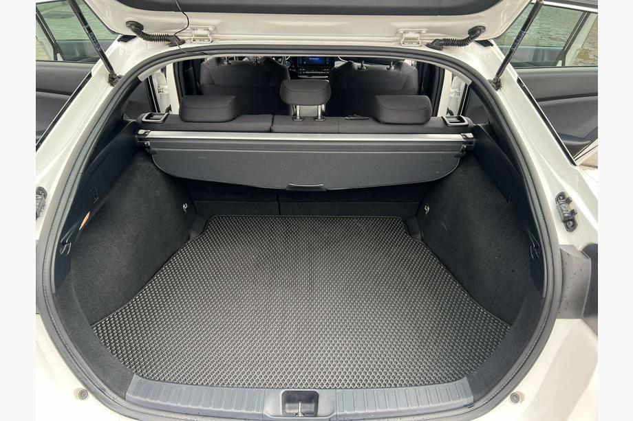 Toyota Prius 2015-2022 гг. Коврик в багажник EVA (LB, Черный) Image