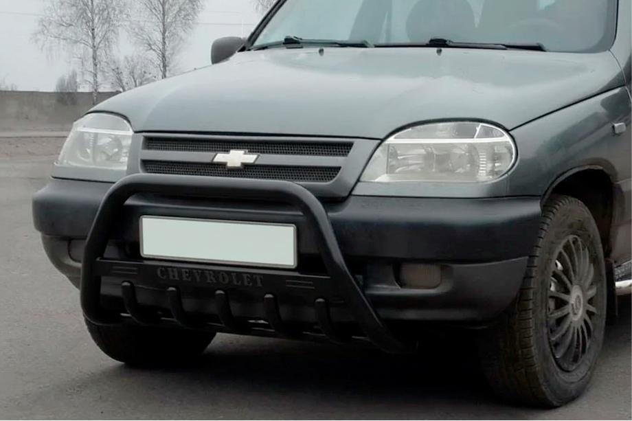 Chevrolet Niva 1998-2020 гг. Кенгурятник WT004 Черный (Нержавейка) Image