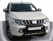 Mitsubishi L200 2015-2024 гг. Кенгурятник WT003 Черный Нержавейка фото 3