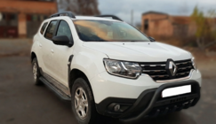 Dacia Duster 2018-2024 гг. Кенгурятник с надписью WT004 Черный (нержавейка) фото 4