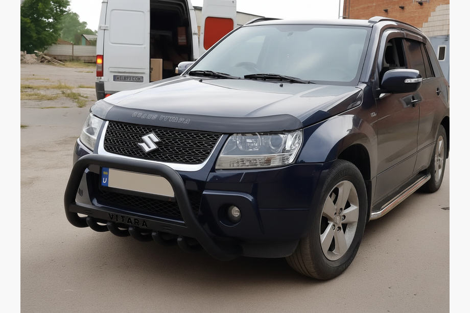 Suzuki Grand Vitara 2005-2017 гг. Кенгурятник WT004 Черный (Нержавейка) Image