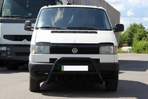 Volkswagen T4 Transporter 1990-2003 гг. Кенгурятник WT003 Черный (Нержавеющая сталь) фото 2