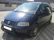 Ford Galaxy 1995-2006 гг. Кенгурятник WT003 Black (нерж) фото 1