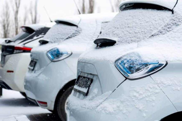 Чем опасна зима для электромобиля: 6 основных проблем и как их минимизировать