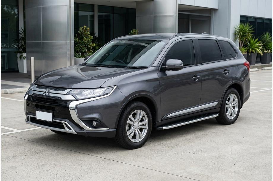 Mitsubishi Outlander 2012-2021 гг. Боковые Подножки Fullmond (2 шт, алюминий) Image