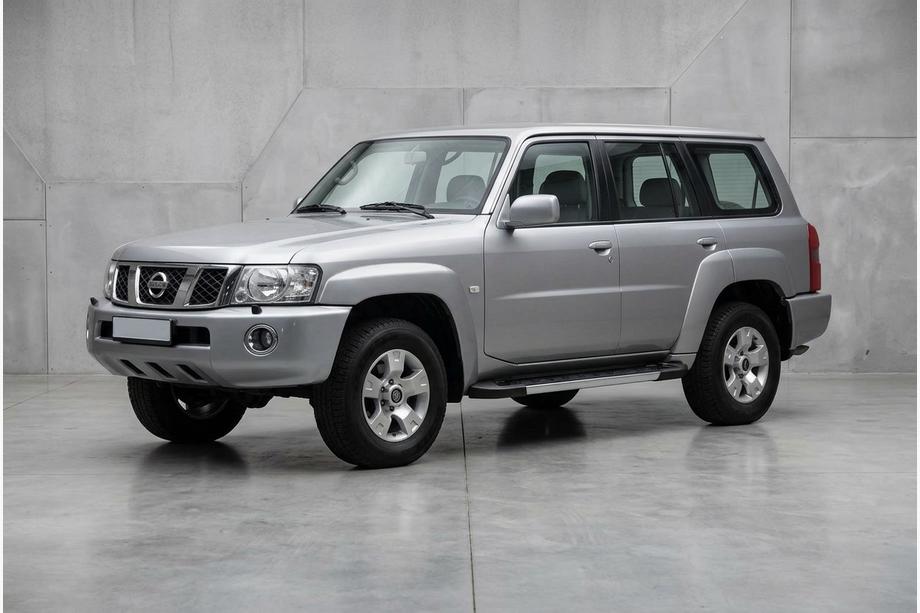 Nissan Patrol Y61 1997-2011 гг. Боковые пороги RedLine V1 (2 шт., алюминий) Фото 1