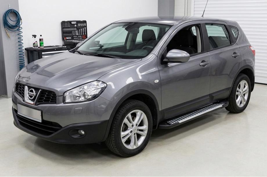 Nissan Qashqai 2010-2014 гг. Боковые Подножки Line (2 шт., Алюминий) Image