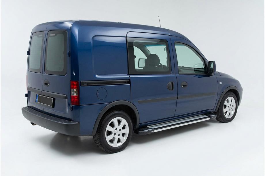 Opel Combo 2002–2012 гг. Боковые Подножки Rainbow (2 шт., Алюминий) Image