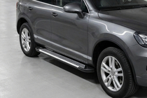 Porsche Cayenne 2003–2010 гг. Боковые Подножки Line (2 шт., Алюминий) фото 1