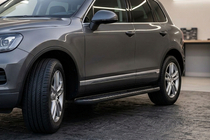 Porsche Cayenne 2003–2010 гг. Боковые пороги Bosphorus Black (2 шт., алюминий) фото 1