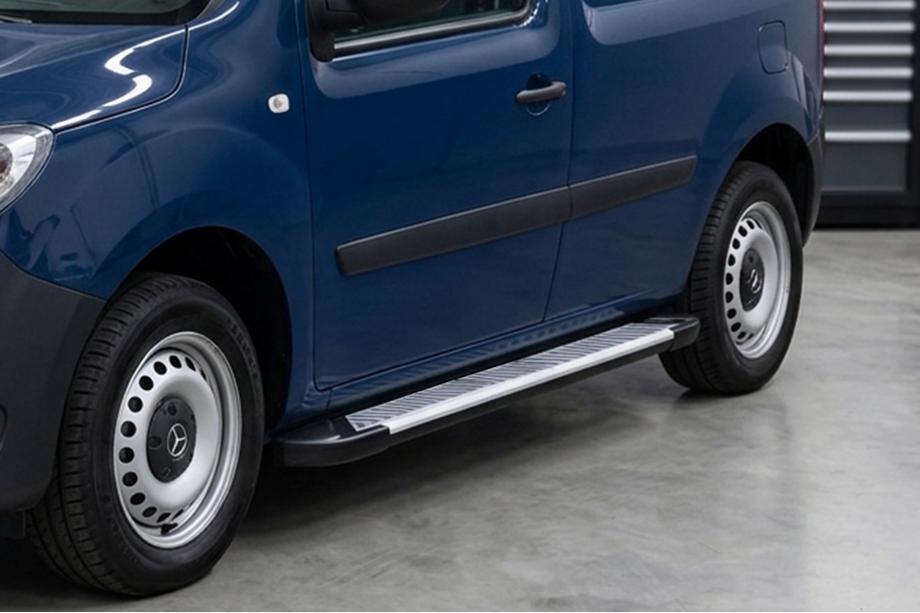Renault Kangoo 2008–2020 гг. Боковые Подножки Line (2 шт., Алюминий) Image