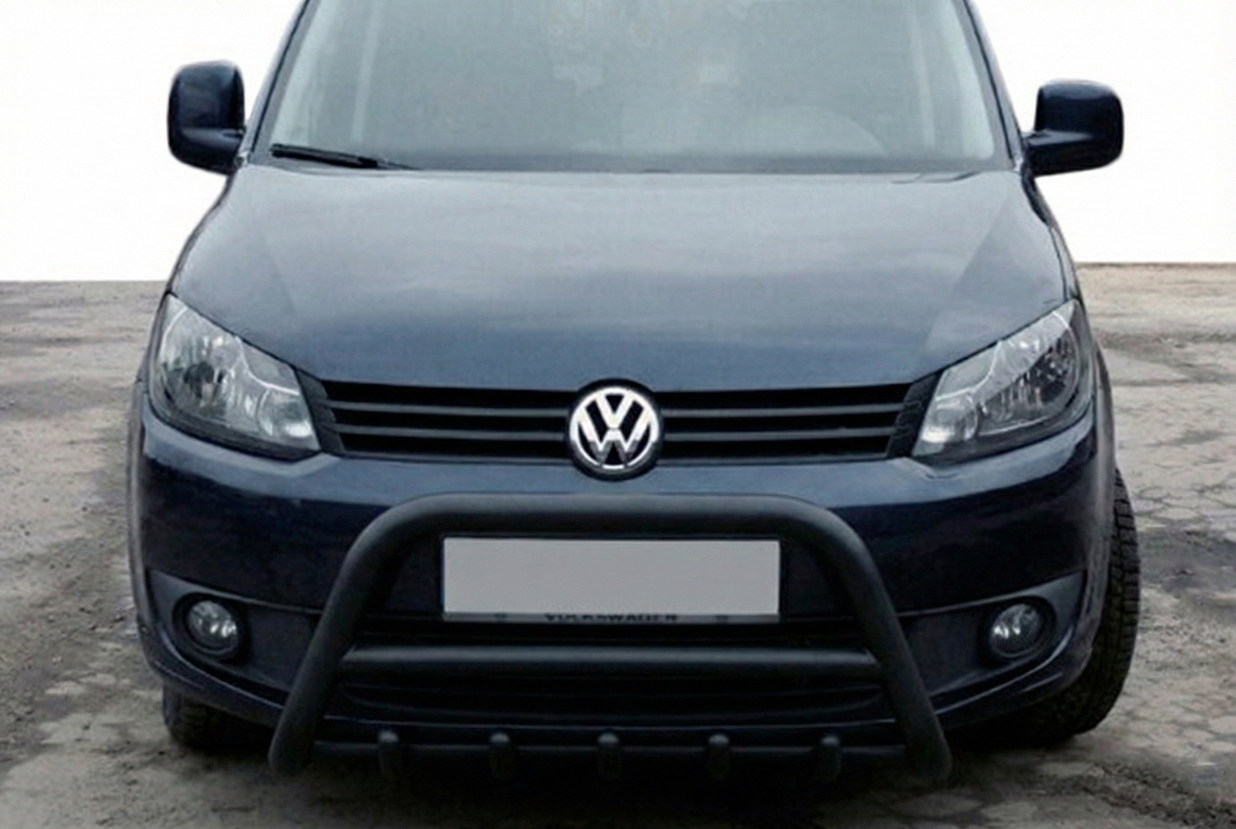 Кенгурятник WT003 Black (нерж) для Volkswagen Caddy 2015-2020 рр