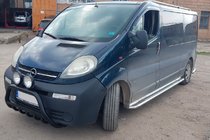 Opel Vivaro 2001–2015 гг. Кенгурятник WT004 Black (нерж.) фото 2