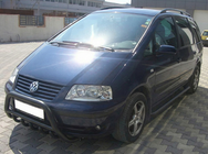 Ford Galaxy 1995-2006 гг. Кенгурятник WT003 Black (нерж) фото 2