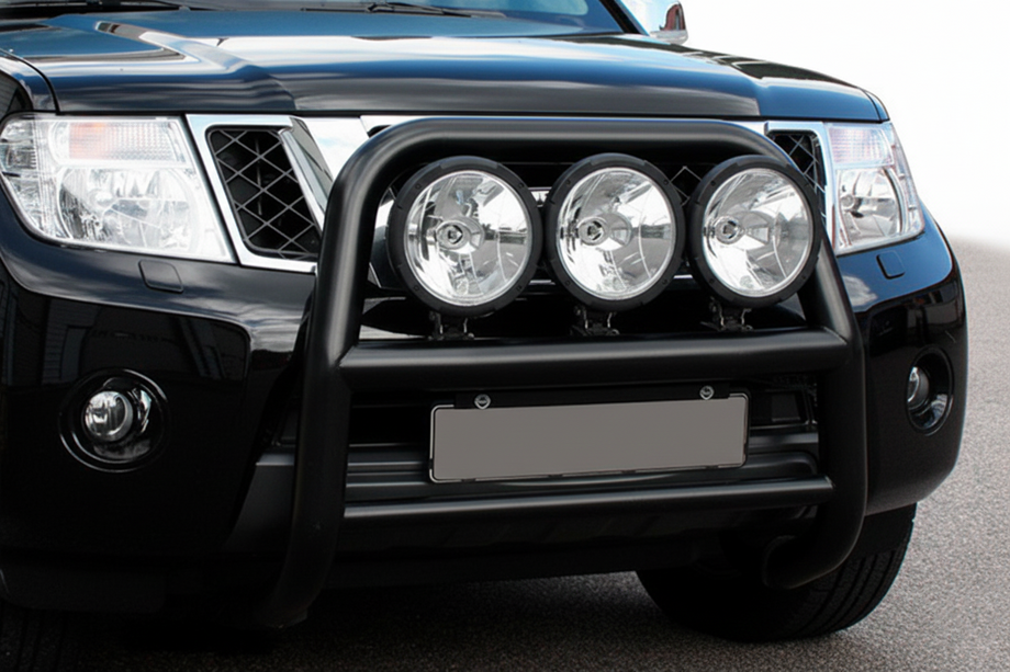 Nissan Navara 2006-2015 гг. Кенгурятник WT018 Black (нерж) Image