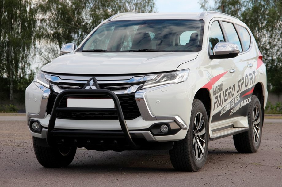 Mitsubishi Pajero Sport 2015- гг. Кенгурятник WT008 Black (нерж) Фото 5
