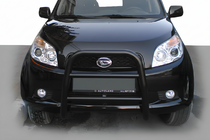 Daihatsu Terios 2006-2017 гг. Передняя дуга QT005 Black (нерж.) фото 1