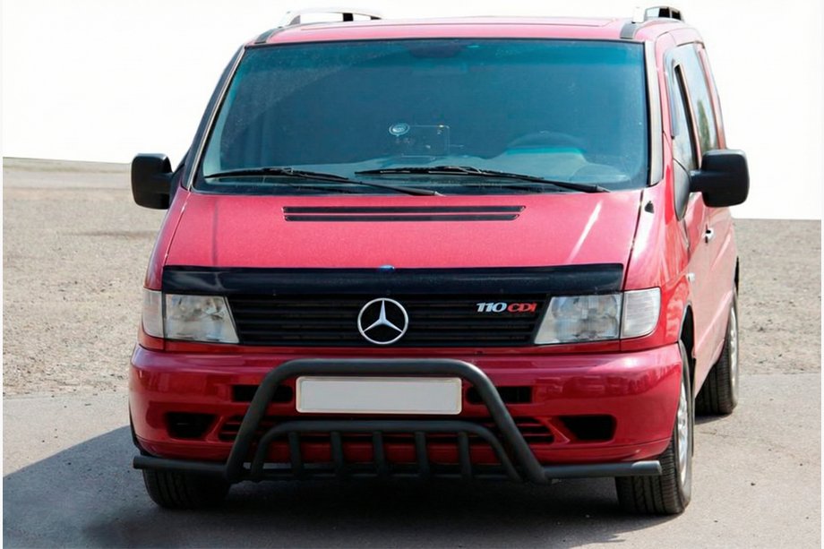 Mercedes Vito W638 1996-2003 гг. Кенгурятник с усами WT002 Plus Black (нерж.) Фото 1