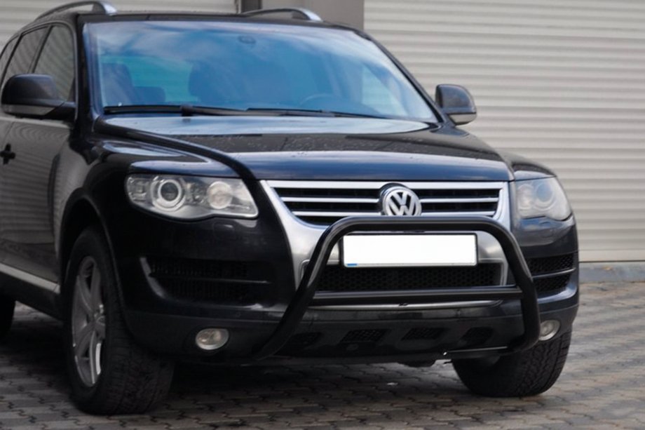 Volkswagen Touareg 2002–2010 гг. Кенгурятник WT005 Colt Black (нерж) Фото 2
