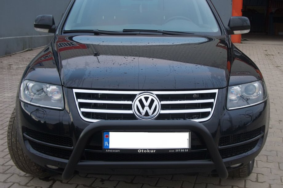 Volkswagen Touareg 2002–2010 гг. Кенгурятник WT005 Colt Black (нерж) Фото 3