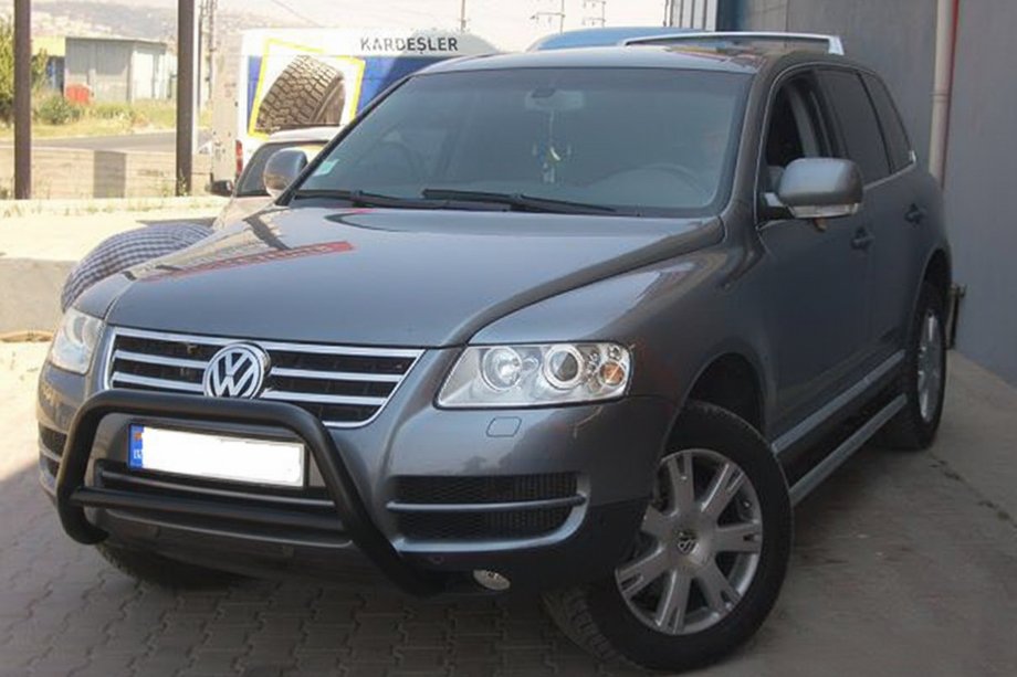 Volkswagen Touareg 2002–2010 гг. Кенгурятник WT005 Colt Black (нерж) Фото 6