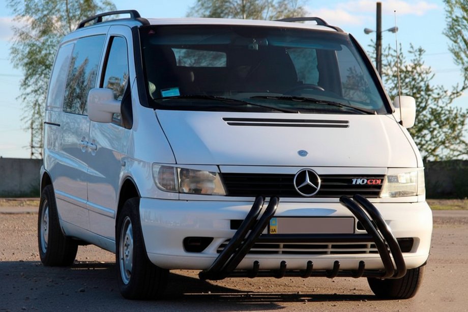 Mercedes Vito W638 1996-2003 гг. Кенгурятник Kelebek WT011 Black (нерж.) Фото 1