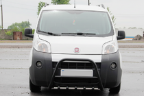 Fiat Fiorino/Qubo 2008-2024 гг. Кенгурятник WT006 Black (нерж) фото 1