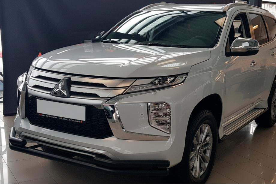 Mitsubishi Pajero Sport 2015- гг. Передняя защита ST085 Black (2020+, нерж) Image