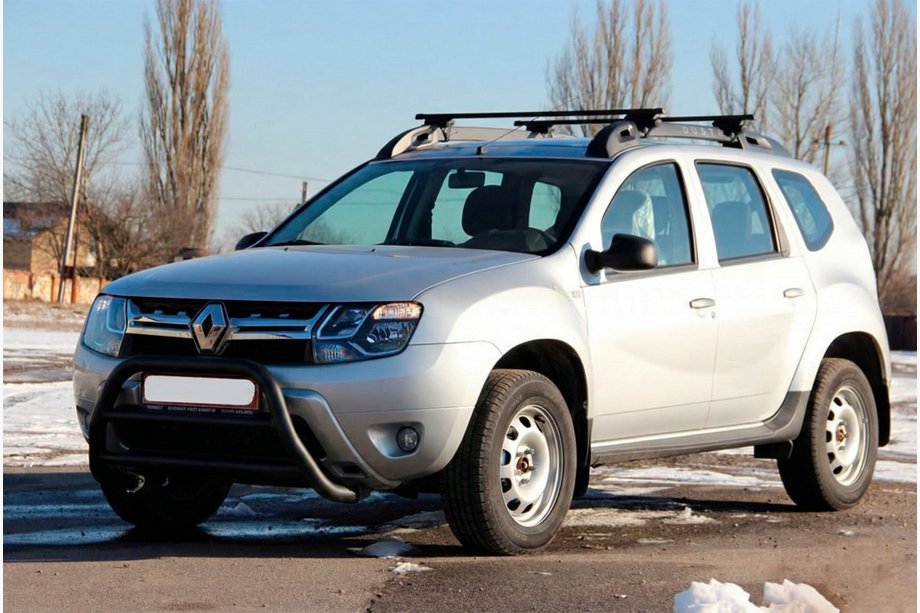 Dacia Duster 2008-2018 гг. Кенгурятник WT022 Black (нерж) Image