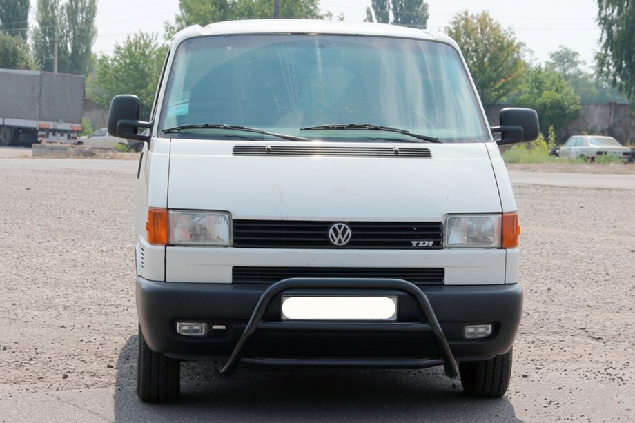 Volkswagen T4 Transporter 1990-2003 гг. Кенгурятник WT022 Black (нерж) Фото 1
