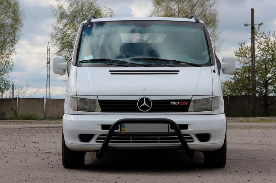 Mercedes Vito W638 1996-2003 гг. Кенгурятник WT022 Black (нерж.) Фото 1