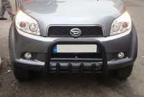 Daihatsu Terios 2006-2017 гг. Передняя дуга QT006 Black (нерж.) фото 5