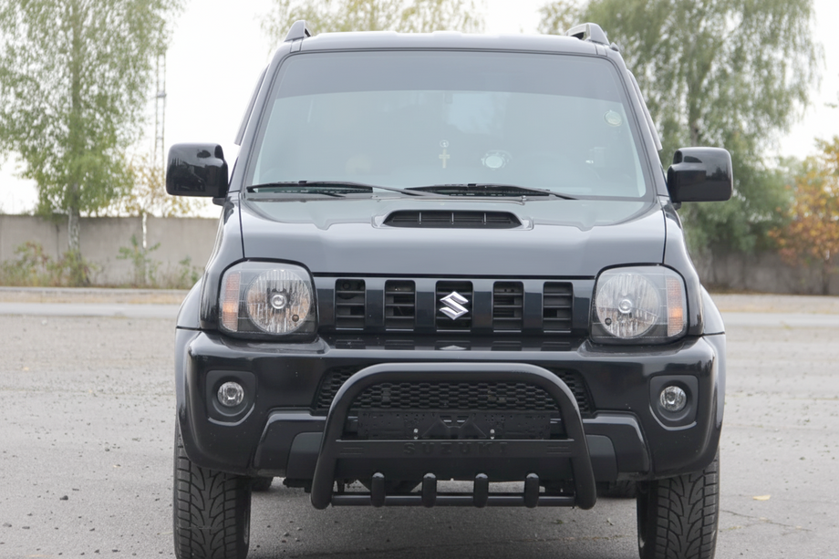 Suzuki Jimny 1998-2018 гг. Кенгурятник QT006 Black (нерж) Image