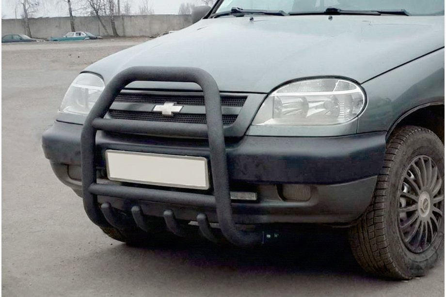 Chevrolet Niva 1998-2020 гг. Кенгурятник QT007 Black (нерж) Фото 4