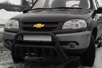 Chevrolet Niva 1998-2020 гг. Кенгурятник WT002 Black (нерж) фото 1