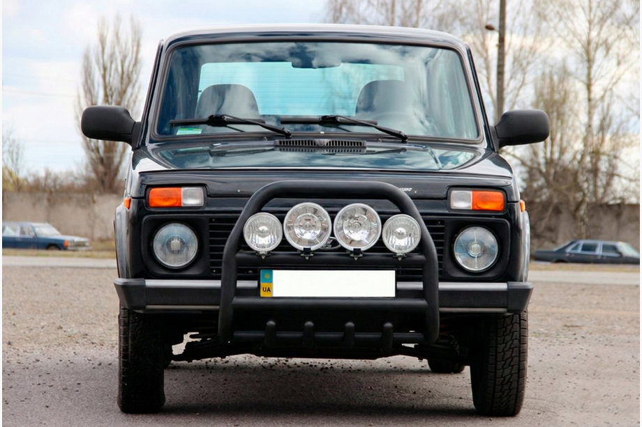 Lada Niva та Urban 1977- гг. Кенгурятник QT007 Black (нерж.) Image