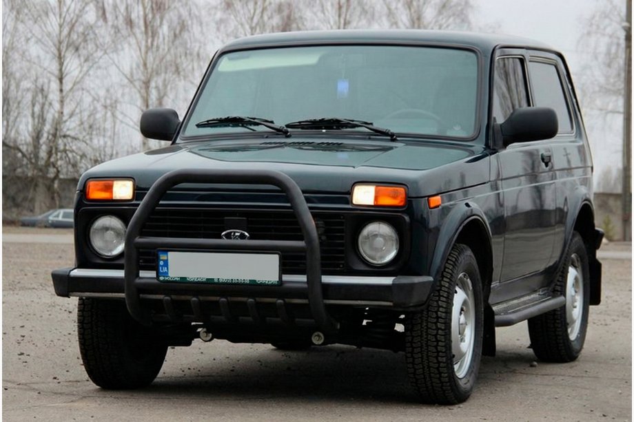 Lada Niva и Urban 1977- гг. Кенгурятник QT007 Black (нерж.) Фото 2