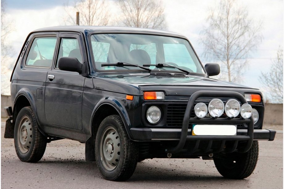 Lada Niva и Urban 1977- гг. Кенгурятник QT007 Black (нерж.) Фото 3