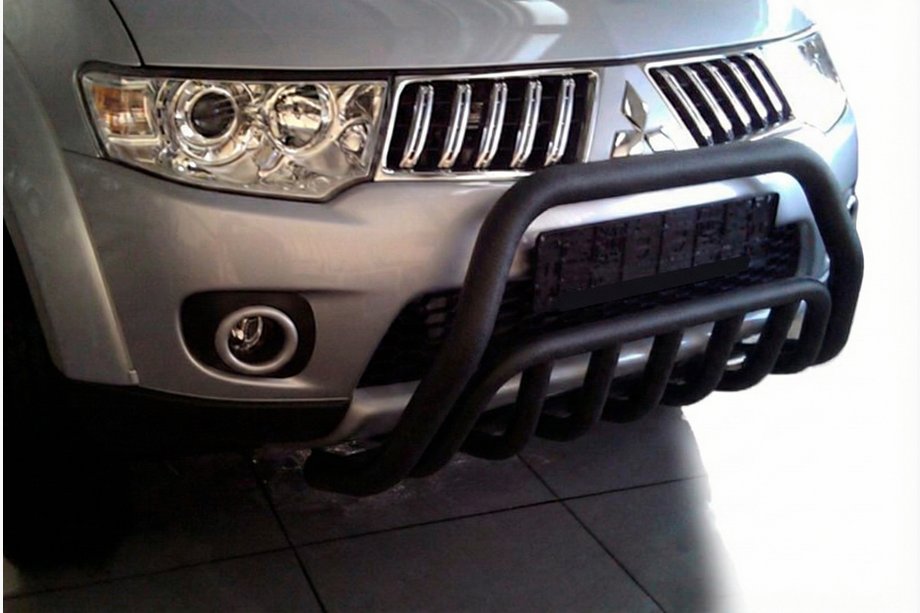 Mitsubishi Pajero Sport 2008-2015 гг. Передняя защита WT002 Black (нерж.) Фото 4