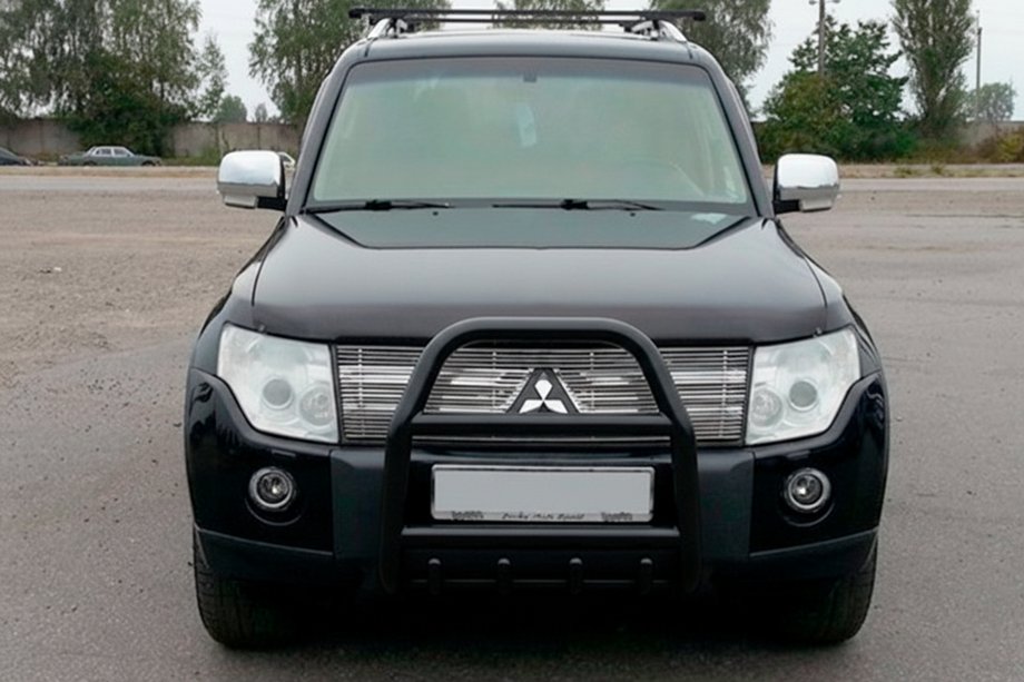 Mitsubishi Pajero Wagon IV 2006-2021 гг. Кенгурятник QT007 Black (нерж.) Фото 3