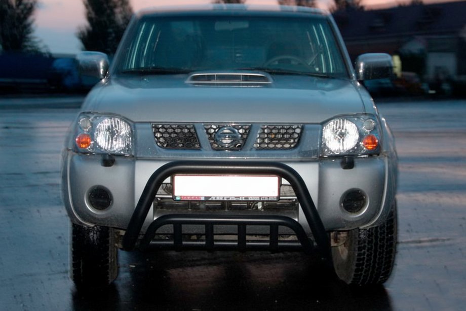 Nissan NP300 1999-2015 гг. Кенгурятник WT002 Black (нерж) Фото 2