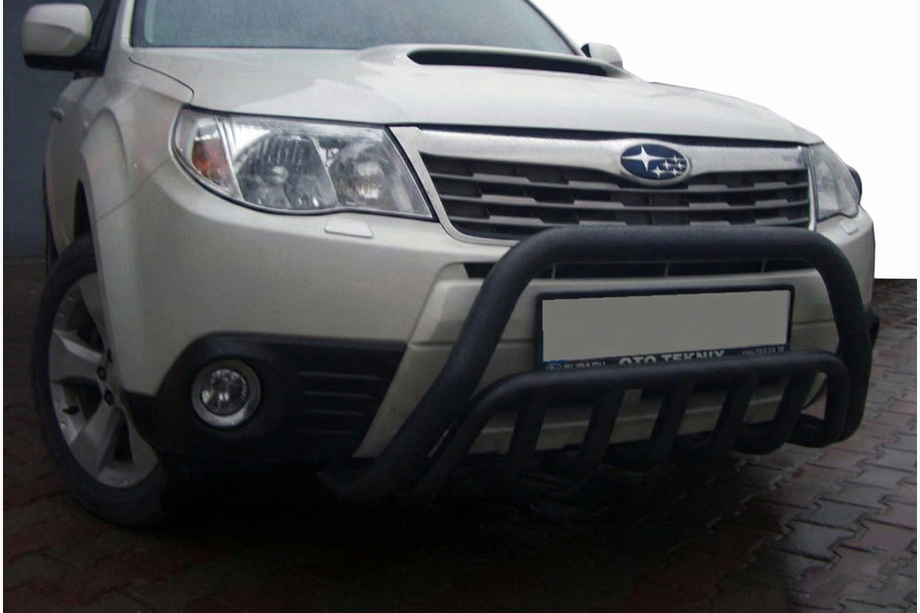 Subaru Forester 2008-2013 гг. Кенгурятник WT002 Black (нерж.) Image