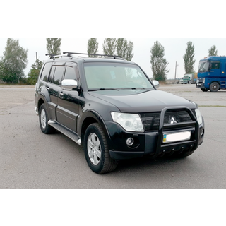 Кенгурятник QT011 Black (нерж.) Mitsubishi Pajero Wagon IV 2006-2021 гг. фото 1