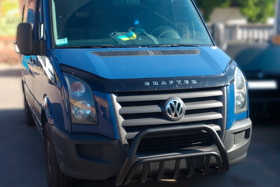 Volkswagen Crafter 2006-2016 гг. Передняя дуга WT002 Black (нерж.) Image