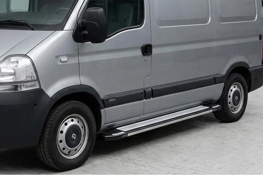 Opel Movano 2004-2010 гг. Боковые Подножки Rainbow (2 шт., Алюминий) Image