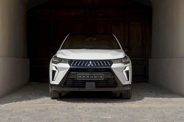 Обзор Mitsubishi Grandis 2025: Возрождение модели в формате кроссовера