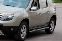 Renault Duster 2008-2017 гг. Боковые трубы с вставками Black (2 шт., нержавейка) фото 2