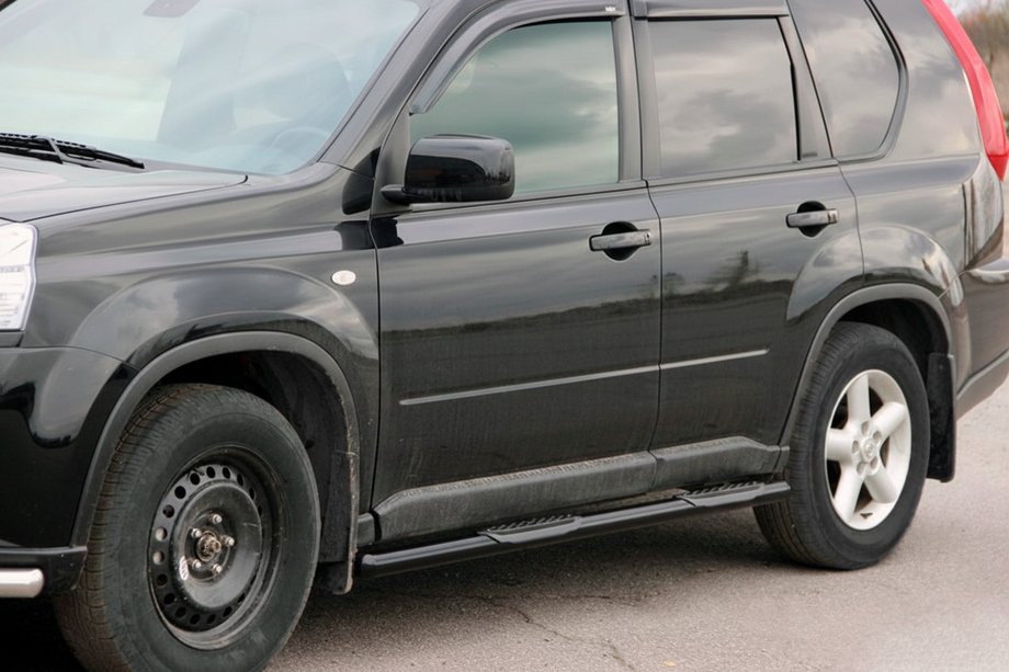 Nissan X-trail T31 2007-2014 гг. Боковые Трубы BB002 Черные (2 шт., Нержавейка) Фото 4