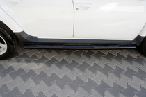 Renault Duster 2018-2024 гг. Боковые трубы BB002 Черные (2 шт., Нержавейка) фото 1