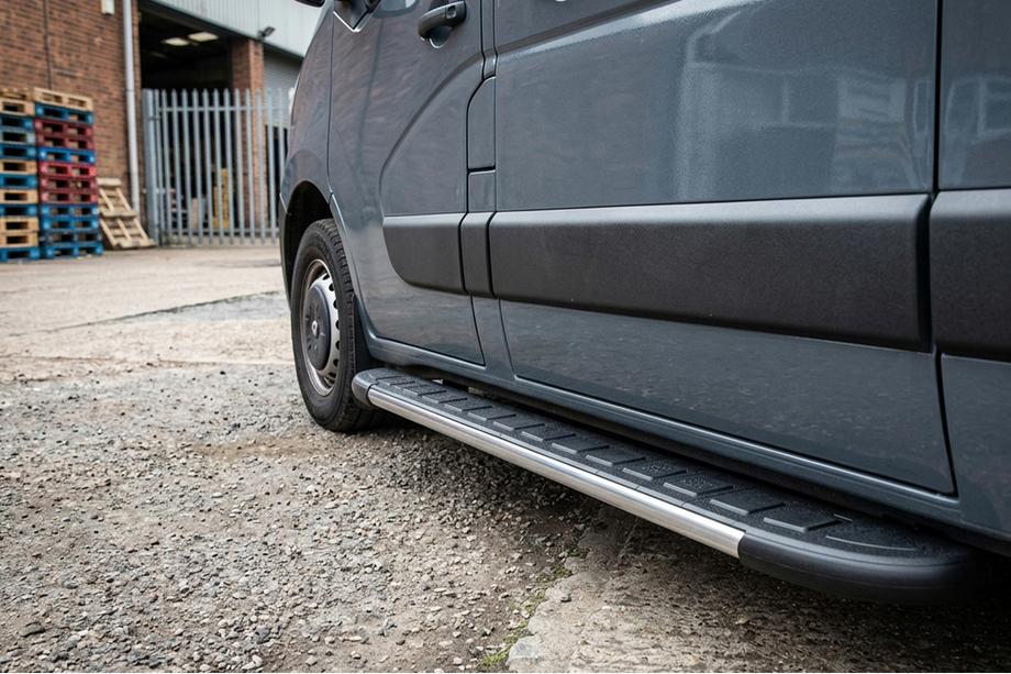 Renault Master 2011-2023 гг. Боковые Подножки Duru (2 шт., Алюминий) Image